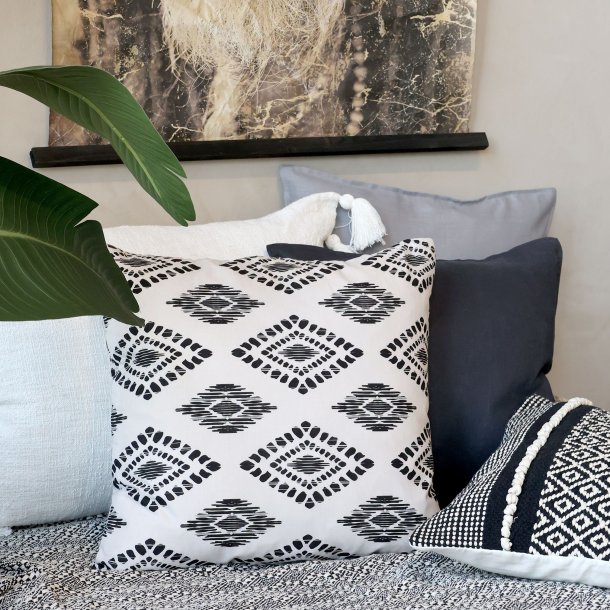 Chic Antique Aix Pudebetrk m. Etnisk Mnster