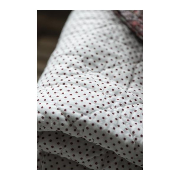 Ib Laursen Quilt m/rde prikker