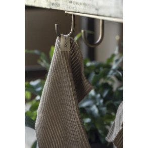 Ib Laursen Knagerkke m/3 knager antik messing skrues op under hylde