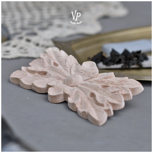 Vintage Paint Tr Ornament, 6 x 12 cm