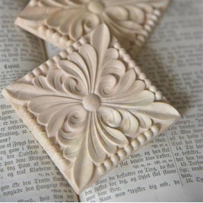 Jeanne d'Arc Living Tr� Ornament, lukket (L8xH8)