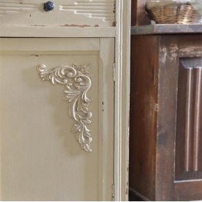 Jeanne d'Arc living Tr Ornament, (hjrne st)