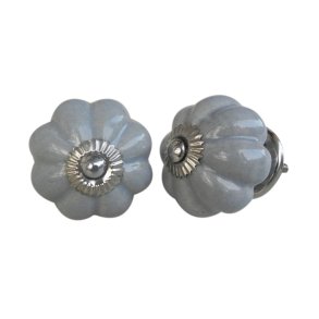 Lundager Keramikknop i Lysegr� med Roset i S�lvfarvet, 4 cm