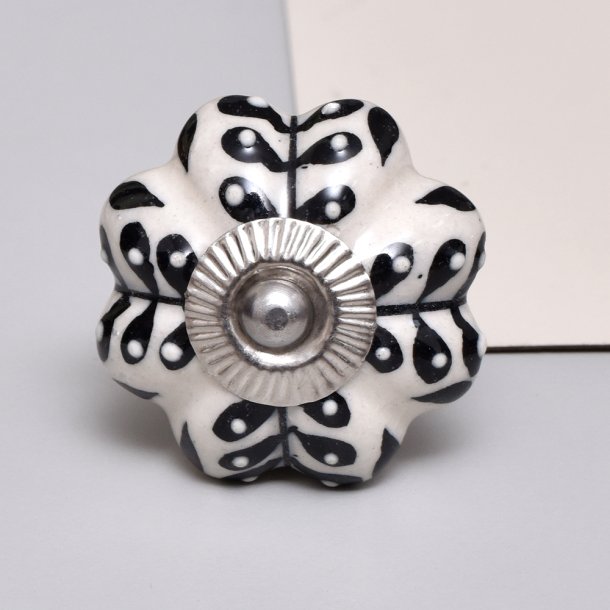 La Finesse Hvid Knop Med Sort M�nster