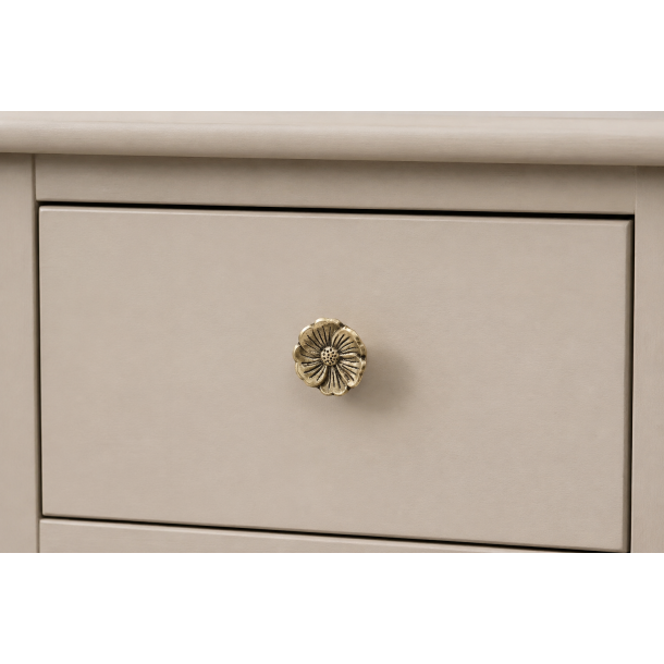 Madam Stoltz H�ndlavet Blomsterknop, Jern