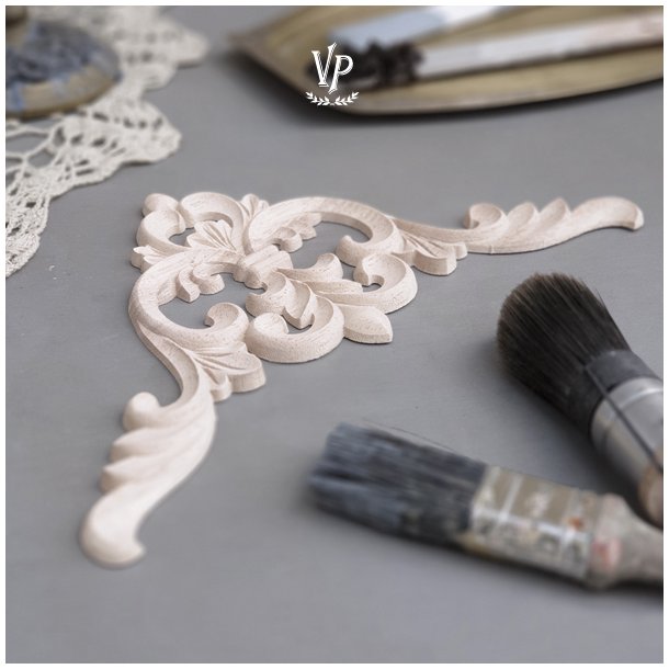 Vintage Paint Tr Ornament, 20 x 20 cm