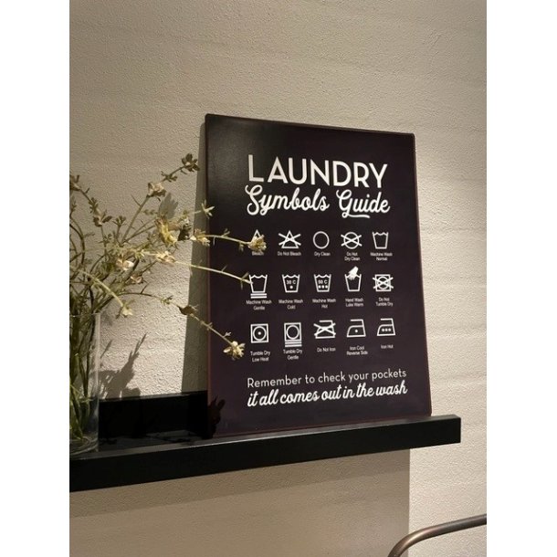 Lafinesse Skilt, Laundry